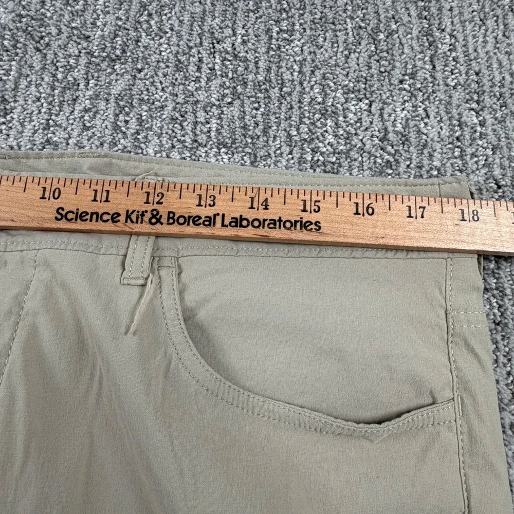 The North Face Motion Pants Mens 36x33 Long Tan Khaki Nylon Blend NF0A7QI2